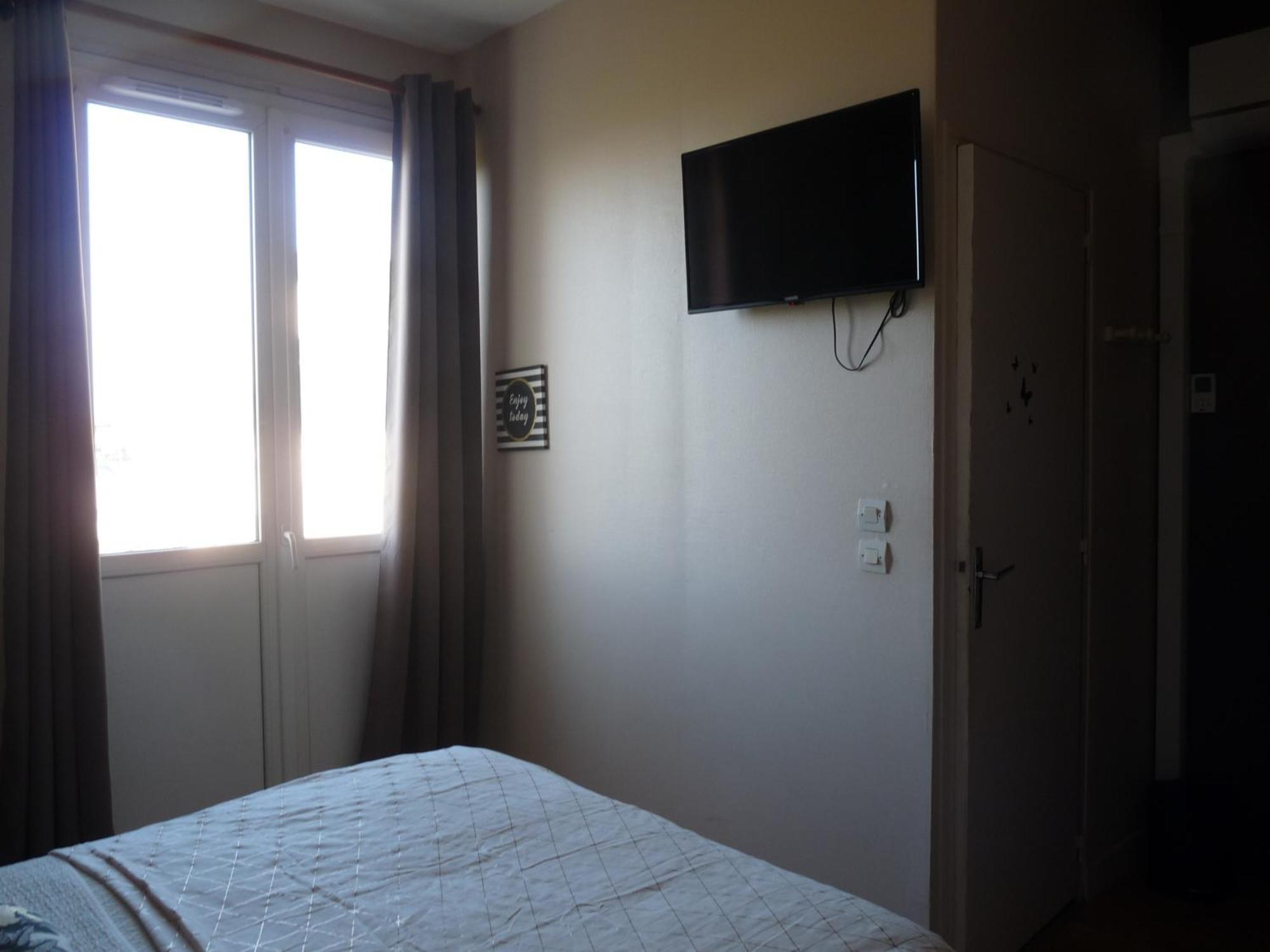 Les Chambres De La Gare Noyers-sur-Cher Ngoại thất bức ảnh