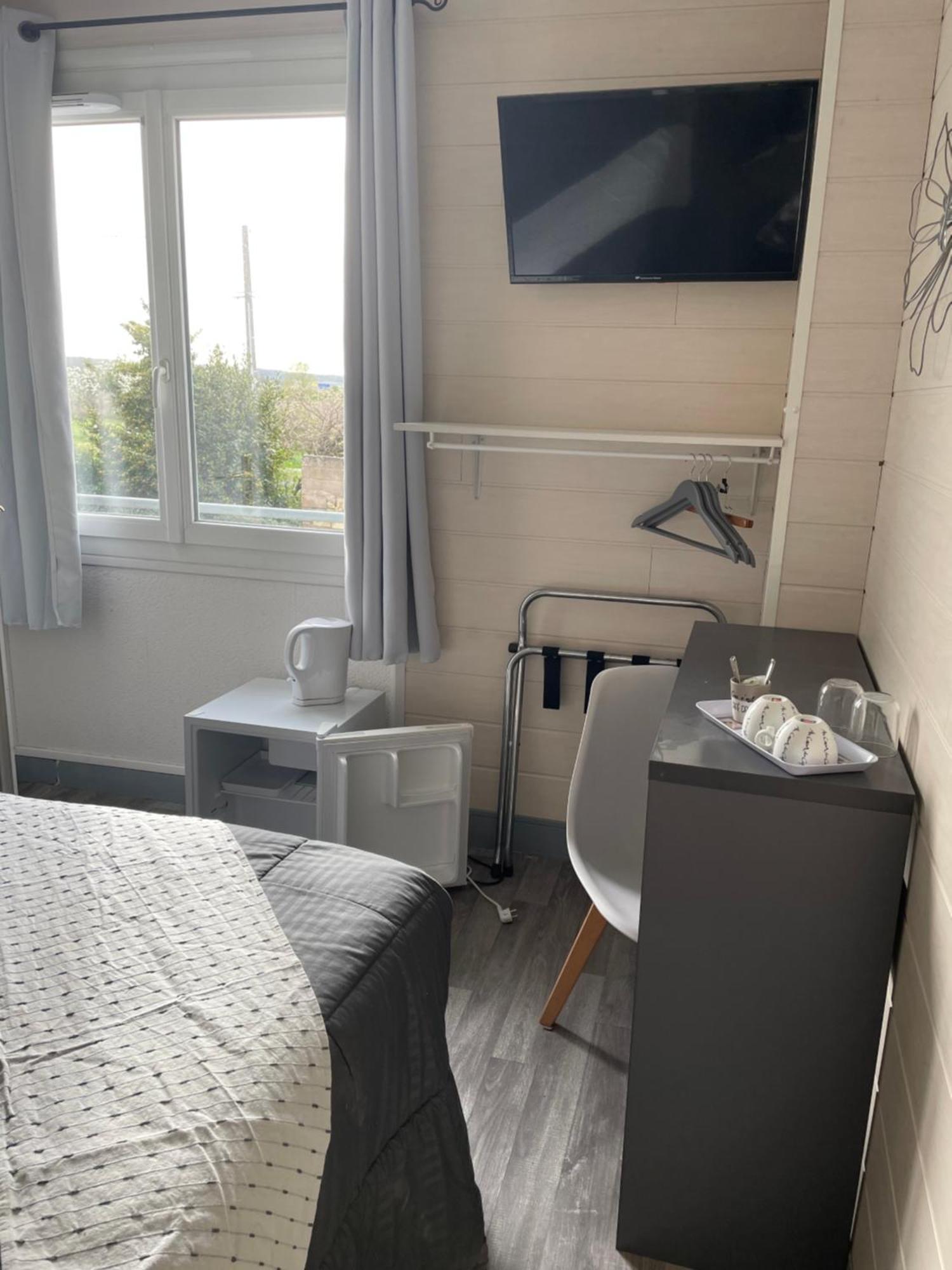 Les Chambres De La Gare Noyers-sur-Cher Ngoại thất bức ảnh